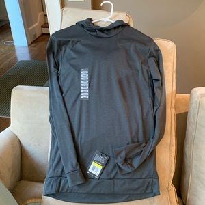 NWT-Men’s Nike Dry Fit Training Pullover